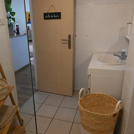 Grand Cosy-hyper Centre-place Verdun Apartment