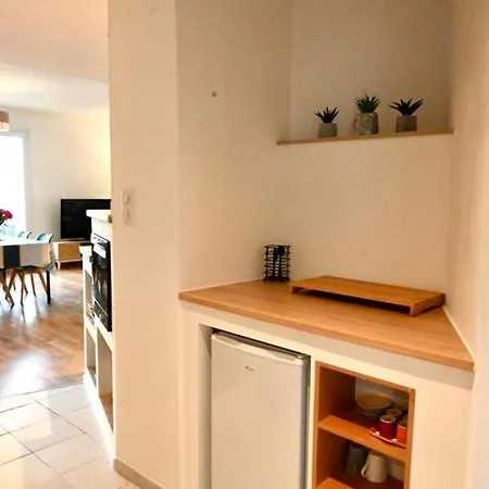 Grand Cosy-hyper Centre-place Verdun Apartment